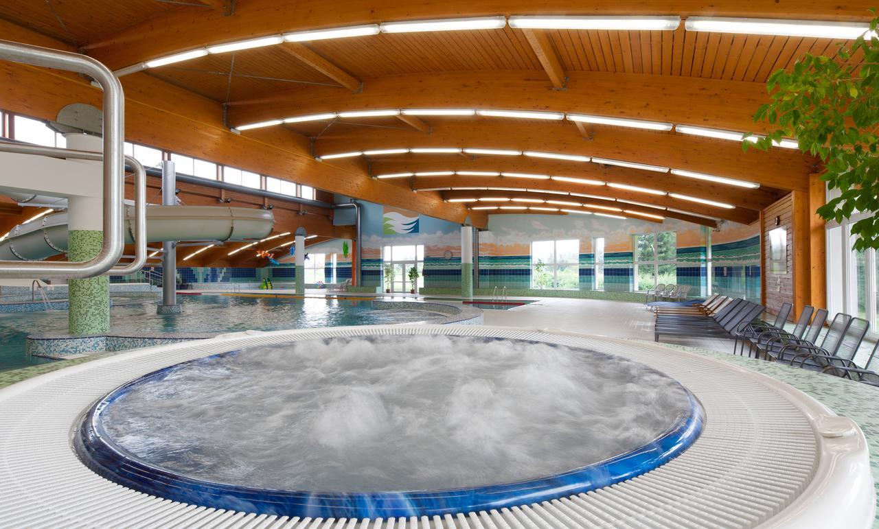 Lipno Wellness - Frymburk Hotel Private Family Room Dış mekan fotoğraf