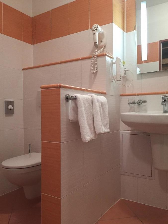 Lipno Wellness - Frymburk Hotel Private Family Room Dış mekan fotoğraf