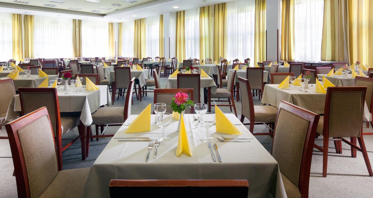 Lipno Wellness - Frymburk Hotel Private Family Room Dış mekan fotoğraf